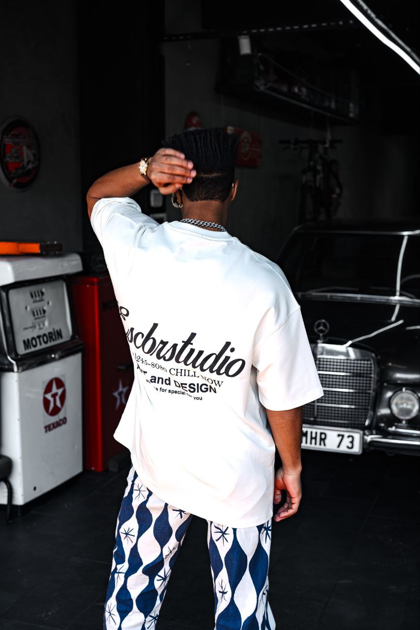 Escbrstudio Graphic Cotton Tee / Chill Now Art Design T-Shirt