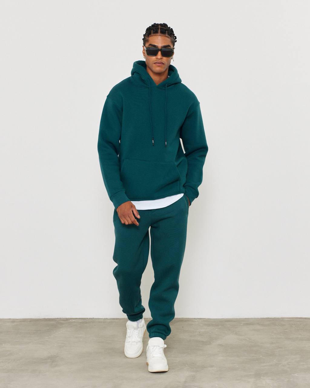 Oversized Hoodie Sweatshirt in Solid Color