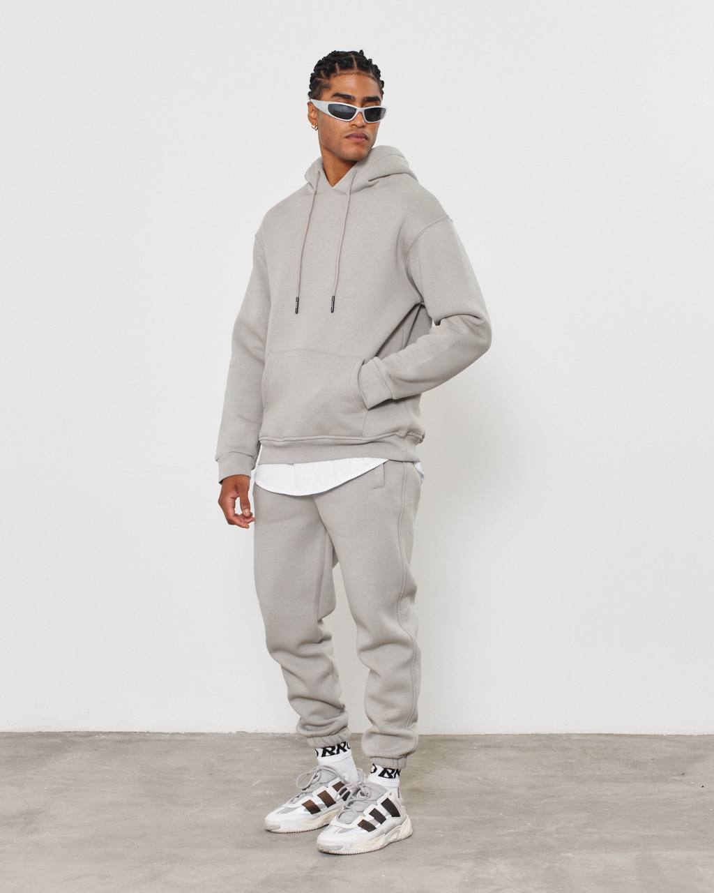 Oversized Hoodie Sweatshirt in Solid Color