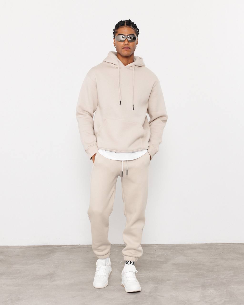 Oversized Hoodie Sweatshirt in Solid Color