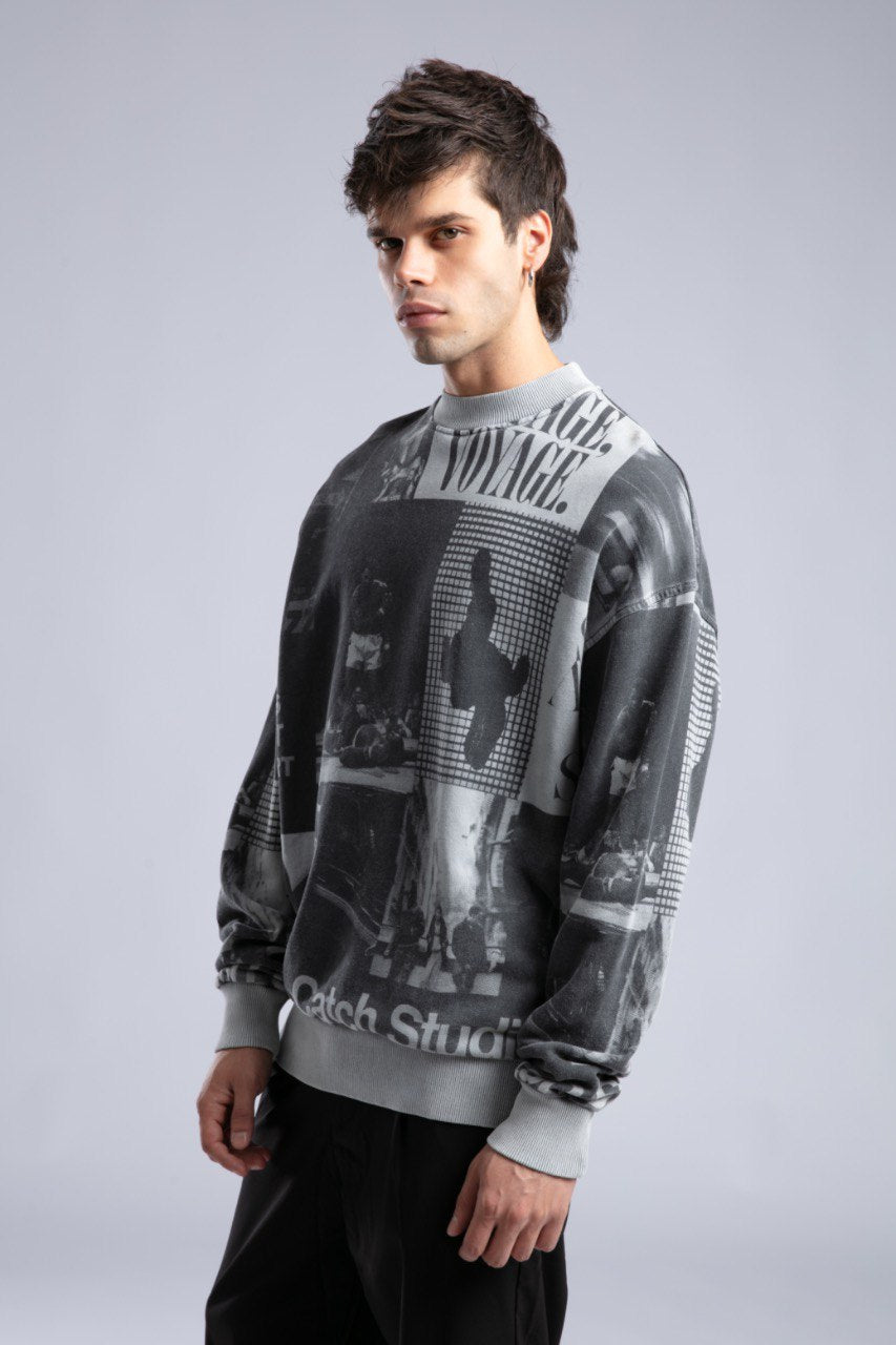 Vintage Wash Graphic Print Sweatshirt - Oversized "VOYAGE" Crewneck
